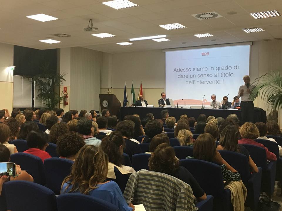 <p>dalle etichette diagnostiche all'inclusione: un modello di didattica che fa bene a docenti ed alunni</p>